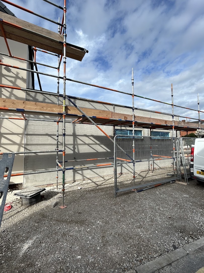 Peter Jackson & son. plastering & rendering specialist. — Photos 12