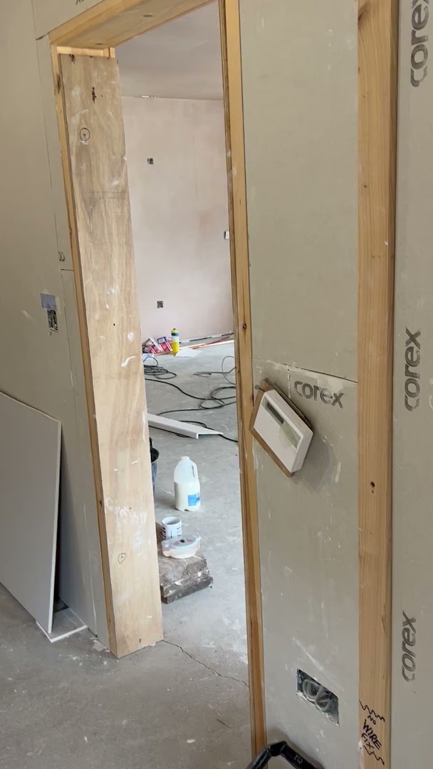 Peter Jackson & son. plastering & rendering specialist. — Photos 7